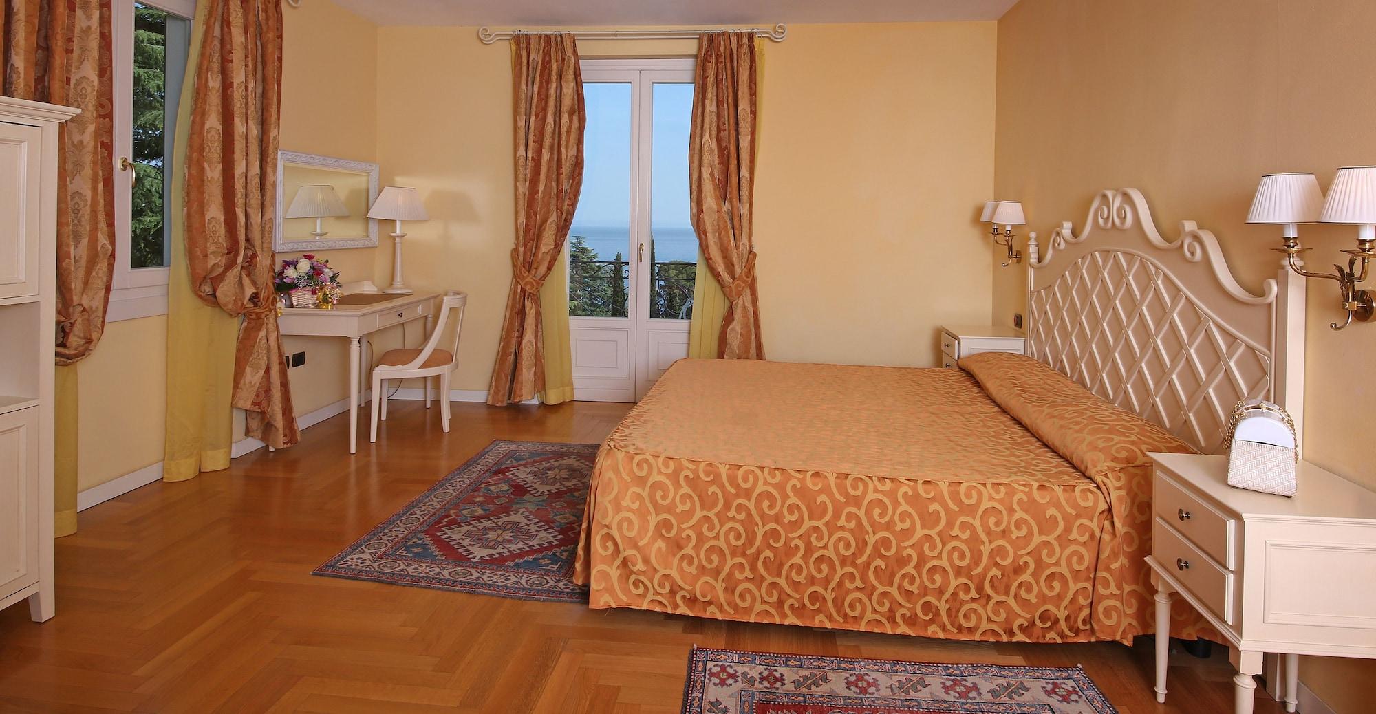 Villa Sofia Hotel Gardone Riviera Exterior foto