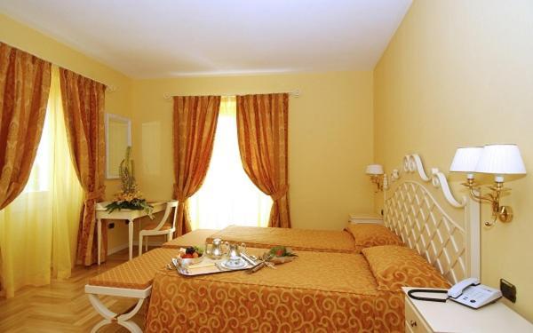 Villa Sofia Hotel Gardone Riviera Exterior foto